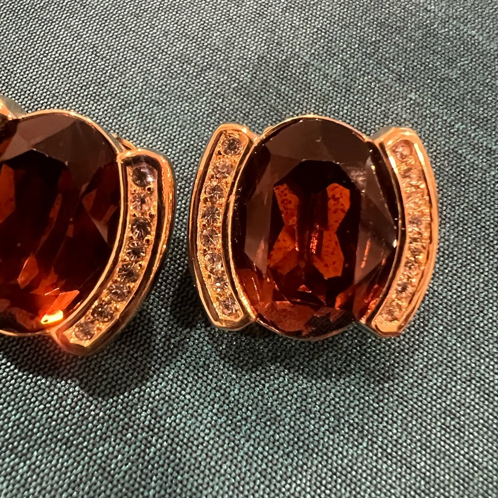 Christian Dior Gold -Amber Crystal-  Clip on Earrings - Picture 7 of 11